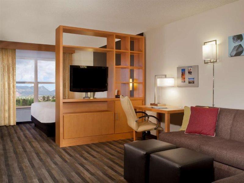 Hyatt House - University Village كولورادو سبرينغس المظهر الخارجي الصورة