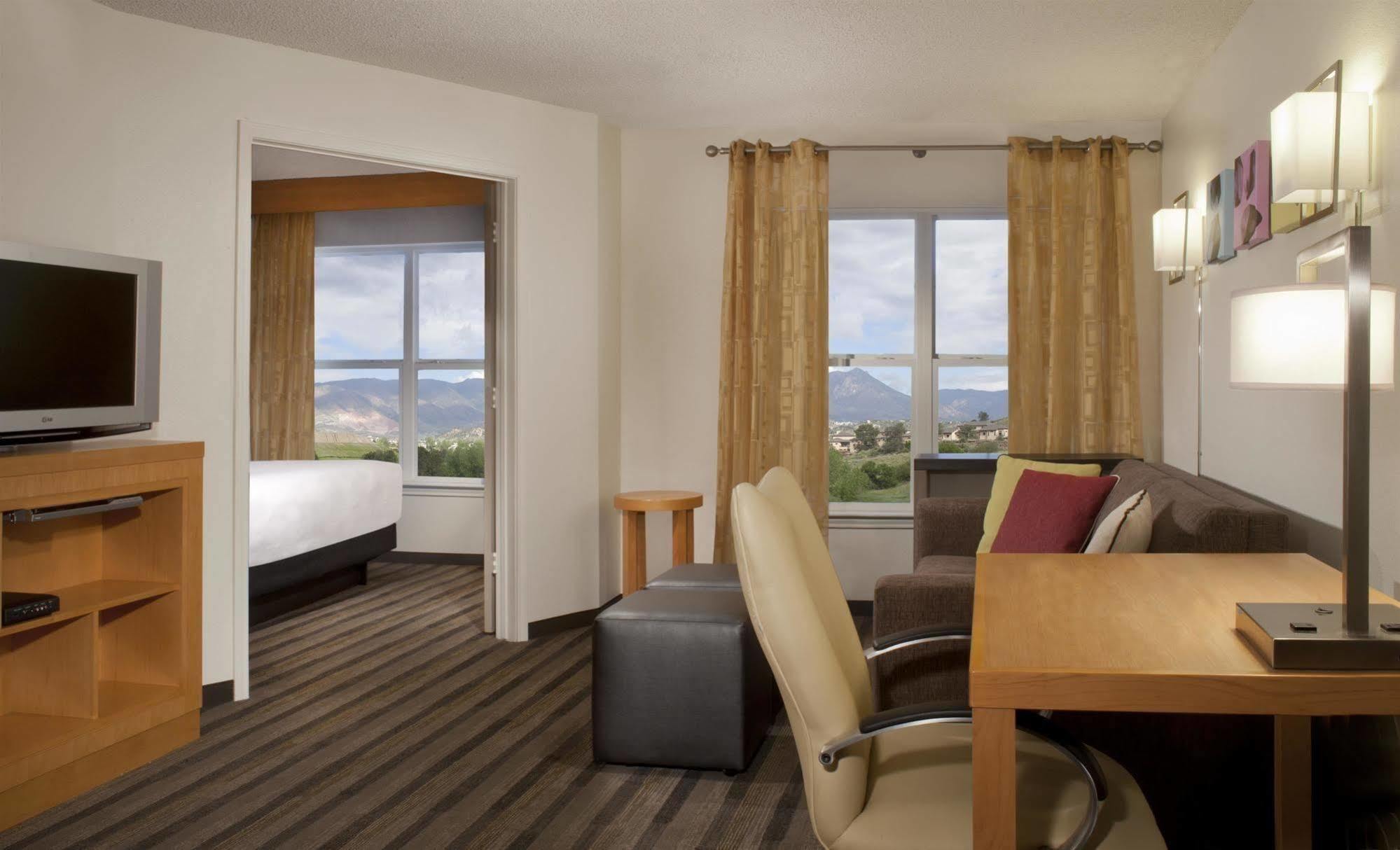 Hyatt House - University Village كولورادو سبرينغس المظهر الخارجي الصورة